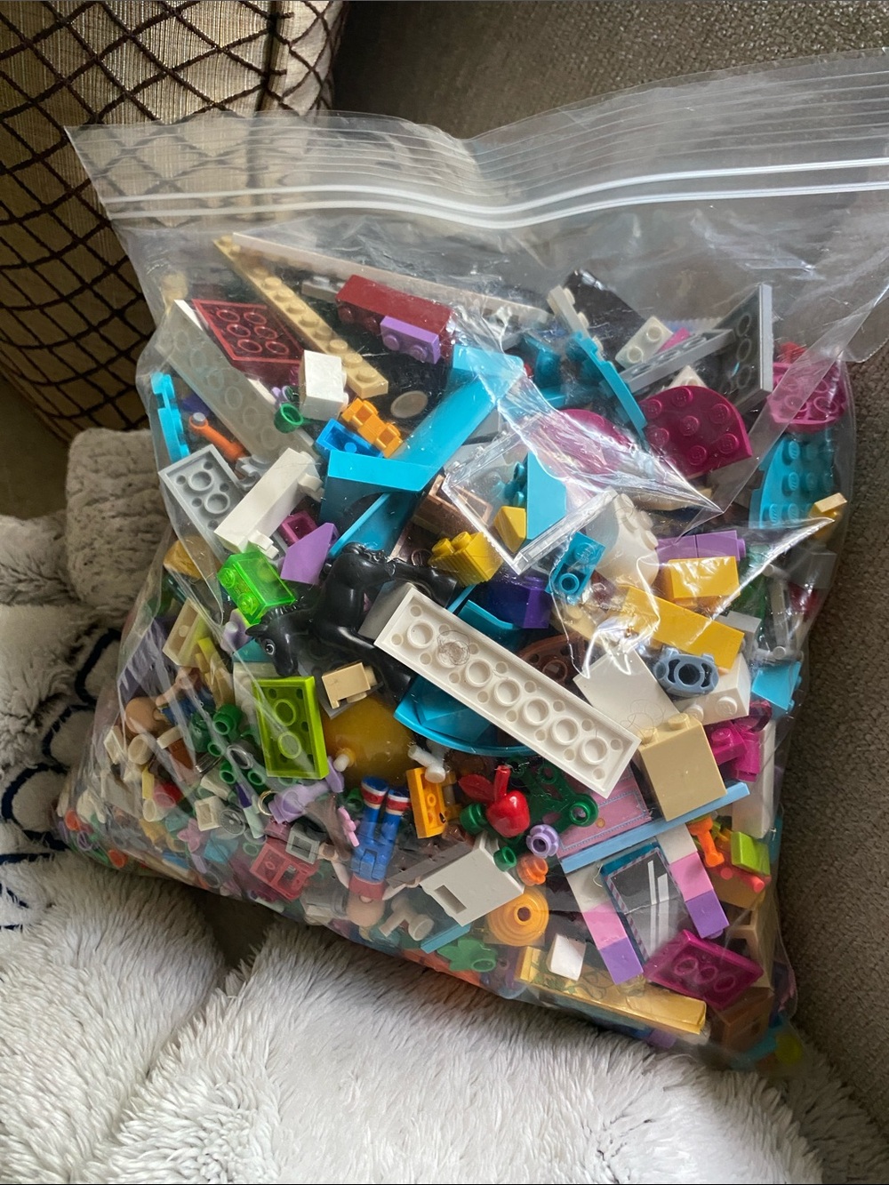 Mixed Small Building Bricks Assortment - Colorful Loose Pieces Lego
